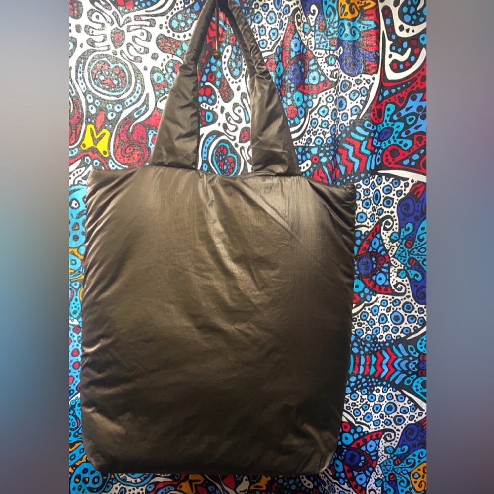 Caraa fluffy shoulder bag/tote bag